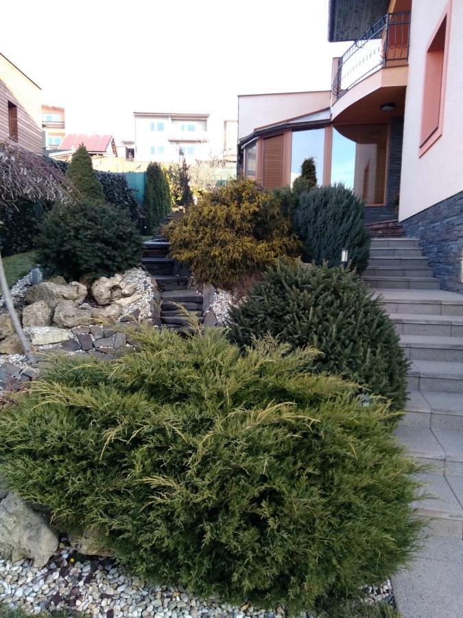 Brezno 2 Izbovy Apartman Sabi 外观 照片