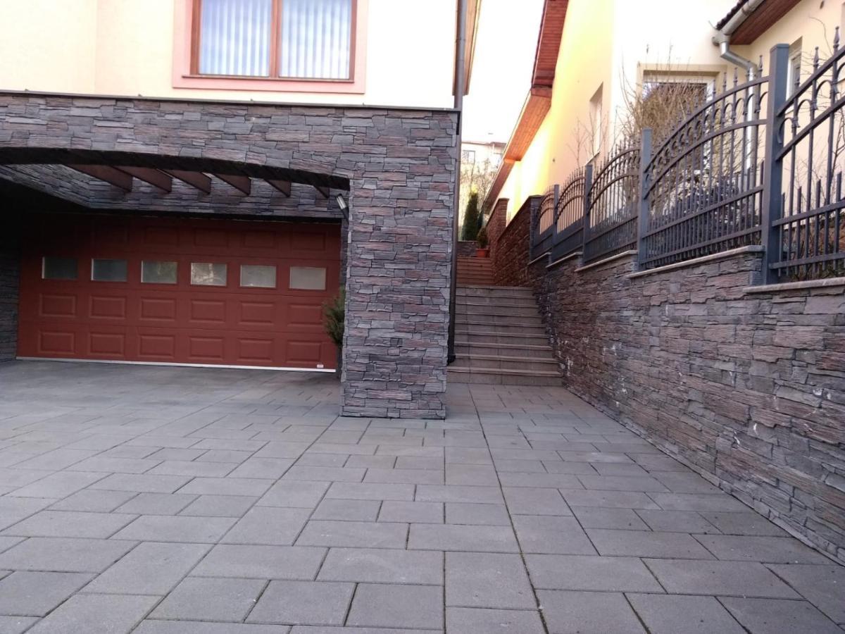 Brezno 2 Izbovy Apartman Sabi 外观 照片